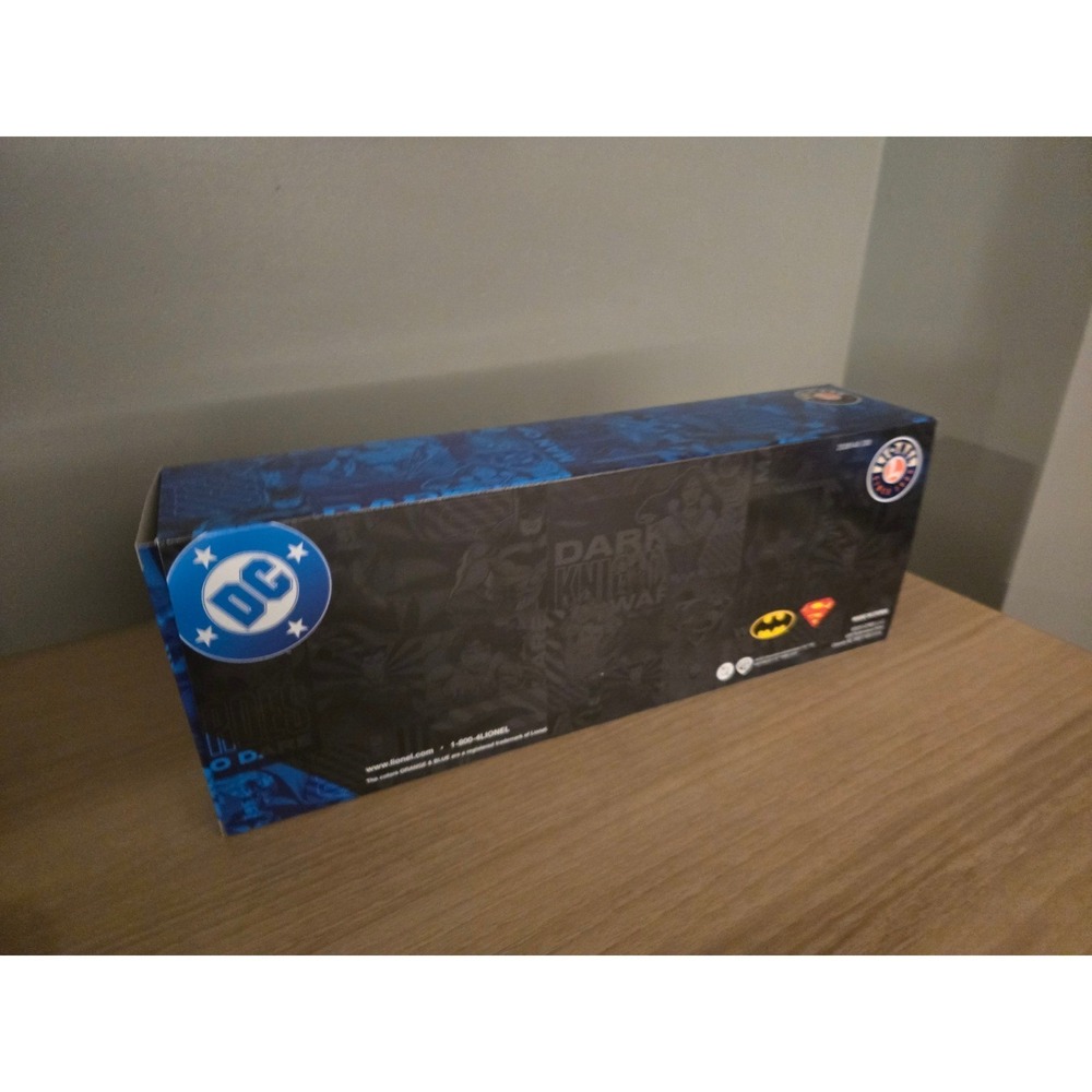 NYCC 2025 exclusive LIONEL 90th Anniv DC HEROES COMICS TRAIN boxcar only 90 made - Picture 2 of 2